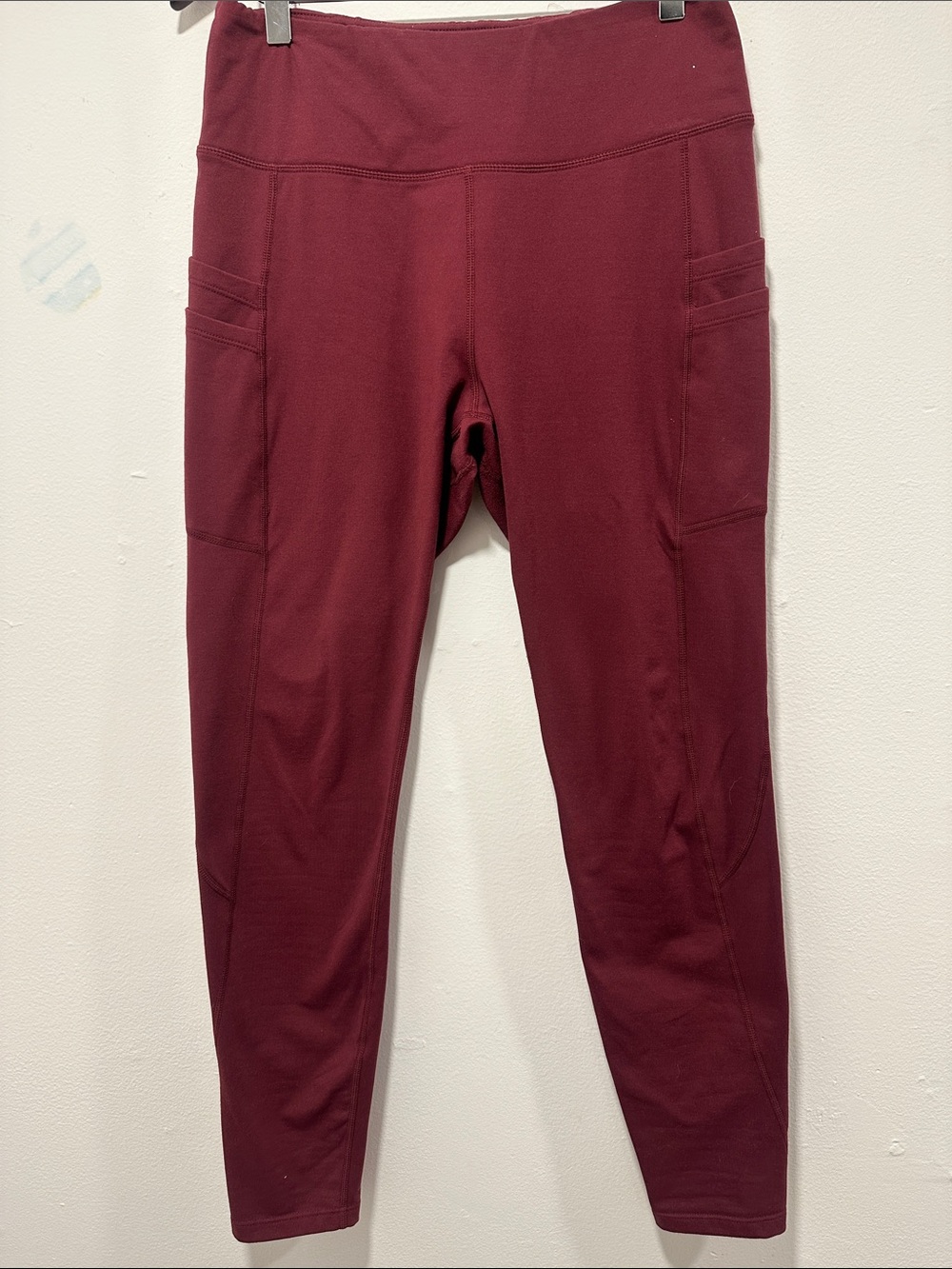 Baleaf Women’s  Burgundy Leggings with Side Pockets 402